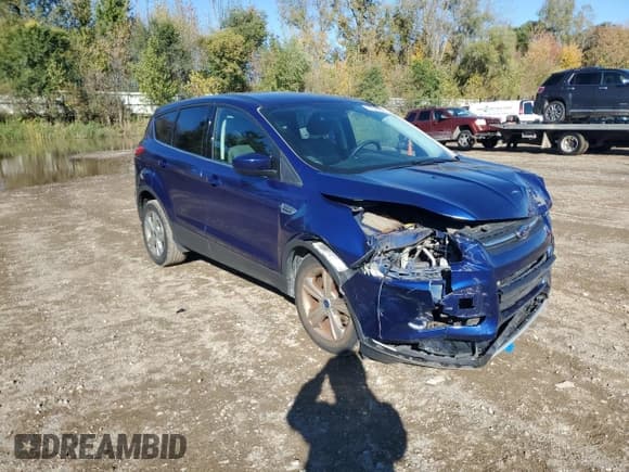 ✅ 2014 Ford Escape SE • VIN: 1FMCU0GX1EUE37778 • Лот: 87396025. Опубликован ранее на Copart с пробегом 82 600 миль. Бесплатный доступ к архиву аукционных продаж из США и подробный отчёт об истории автомобиля на DreamBid. Изображение 4.