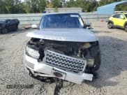✅ 2016 Land Rover Range Rover HSE • VIN: SALGS2KF9GA257046 • Lot: 85738835. Wystawiony na Copart z przebiegiem 103 765 mil. Bezpłatny archiwum sprzedaży aukcyjnych z USA i szczegółowy raport historii pojazdu na DreamBid. Zdjęcie 5.