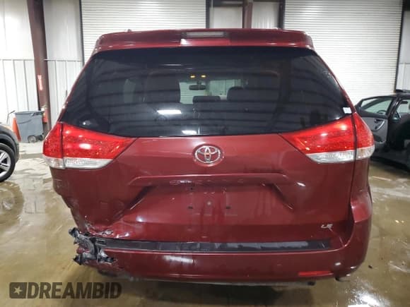 ✅ 2014 Toyota Sienna LE AAS • VIN: 5TDKK3DC2ES502439 • Lot: 86626375. Listed on Copart with 105,114 mi. Free auction sales archive from the USA and detailed vehicle history report at DreamBid. Image 6.