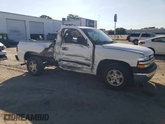 2002 Chevrolet Silverado 1500 LS with VIN 1GCEC14V72Z341127, listed as a Copart auction lot 56264674 with 306,494 mi miles and Salvage title. Bid and sale history available at DreamBid. Image 4.