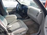 ✅ 1997 Ford Explorer XLT • VIN: 1FMDU32P2VUA24507 • Лот: 43776482. Опубликован ранее на IAAI с пробегом 100 050 миль. Бесплатный доступ к архиву аукционных продаж из США и подробный отчёт об истории автомобиля на DreamBid. Изображение 5.