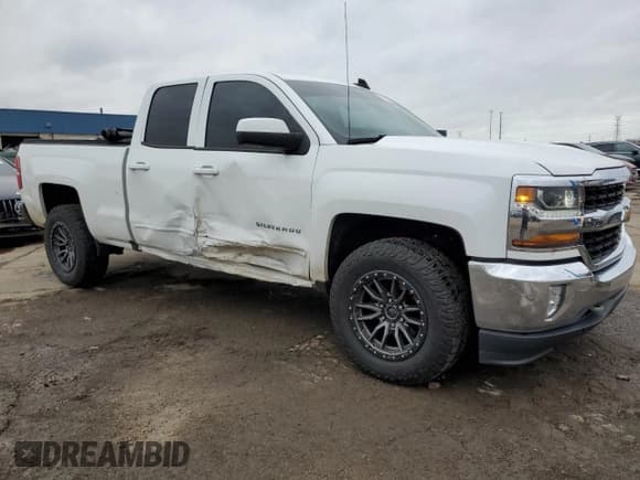 ✅ 2019 Chevrolet Silverado 1500 LT • VIN: 2GCVKPEC5K1192535 • Lot: 81028204. Wystawiony na Copart z przebiegiem 72 732 mil. Bezpłatny archiwum sprzedaży aukcyjnych z USA i szczegółowy raport historii pojazdu na DreamBid. Zdjęcie 4.