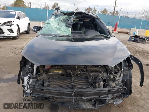 ✅ 2024 Toyota Corolla Cross Hybrid S • VIN: 7MUFBABG3RV019176 • Lot: 41536647. Listed on IAAI with 36,428 mi. Free auction sales archive from the USA and detailed vehicle history report at DreamBid. Image 6.