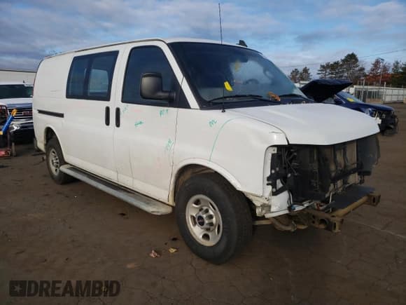 ✅ 2019 GMC Savana Cargo • VIN: 1GTW7AFG4K1335887 • Лот: 88017165. Опубликован ранее на Copart с пробегом Не указан. Бесплатный доступ к архиву аукционных продаж из США и подробный отчёт об истории автомобиля на DreamBid. Изображение 4.