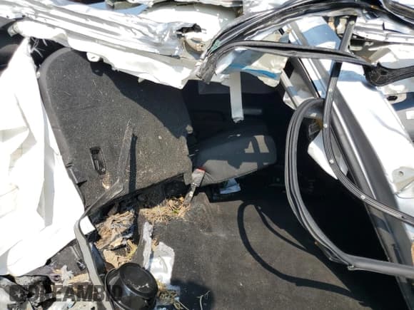 ✅ 2015 Chevrolet Silverado 2500HD LT • VIN: 1GC1KVEG0FF111137 • Lot: 59334755. Wystawiony na Copart z przebiegiem Nie podano. Bezpłatny archiwum sprzedaży aukcyjnych z USA i szczegółowy raport historii pojazdu na DreamBid. Zdjęcie 10.