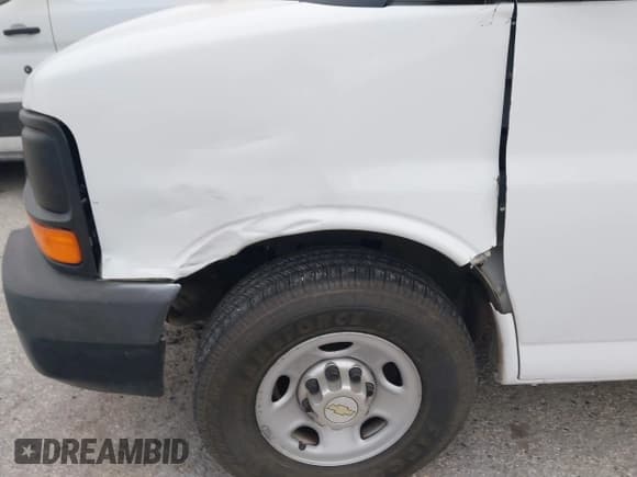 ✅ 2014 Chevrolet Express Cargo • VIN: 1GCWGGCA9E1127477 • Лот: 43772623. Опубликован ранее на IAAI с пробегом 281 444 миль. Бесплатный доступ к архиву аукционных продаж из США и подробный отчёт об истории автомобиля на DreamBid. Изображение 6.