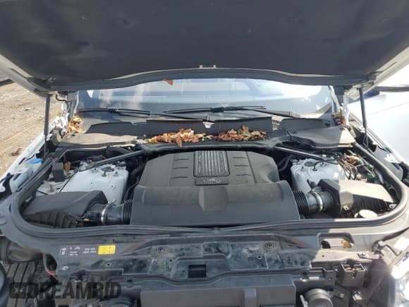 ✅ 2020 Land Rover Discovery HSE Luxury • VIN: SALRT2RV3L2415095 • Lot: 71996665. Listed on Copart with 67,724 mi. Free auction sales archive from the USA and detailed vehicle history report at DreamBid. Image 11.