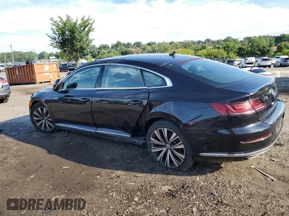 ✅ 2020 Volkswagen Arteon • VIN: WVWDR7AN8LE012463 • Lot: 63841913. Listed on Copart with 14,396 mi. Free auction sales archive from the USA and detailed vehicle history report at DreamBid. Image 2.