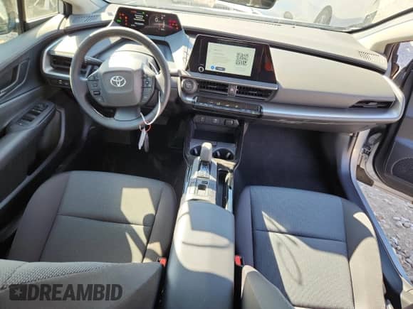 2025 Toyota Prius LE с VIN JTDACAAU0S3054399, выставлен на аукционе Copart как лот 81610355 с пробегом 3 799 миль миль и На запчасти • Non repairable. История ставок и продаж доступна на DreamBid. Изображение 8.