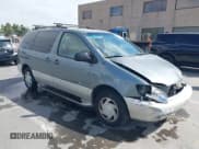 ✅ 1998 Toyota Sienna LE • VIN: 4T3ZF13C8WU033706 • Lot: 42471688. Listed on IAAI with 187,774 mi. Free auction sales archive from the USA and detailed vehicle history report at DreamBid. Image 1.