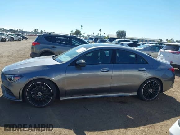 2023 Mercedes-Benz CLA 250 z VIN W1K5J4GB5PN416145, wystawiony jako IAAI lot #42619892 z przebiegiem 16 684 mil mil oraz . Historia ofert i sprzedaży dostępna na DreamBid. Obrazek 14.