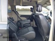 ✅ 2015 Chrysler Town & Country Touring • VIN: 2C4RC1BG4FR552338 • Лот: 43649993. Опубликован ранее на IAAI с пробегом 205 180 миль. Бесплатный доступ к архиву аукционных продаж из США и подробный отчёт об истории автомобиля на DreamBid. Изображение 8.