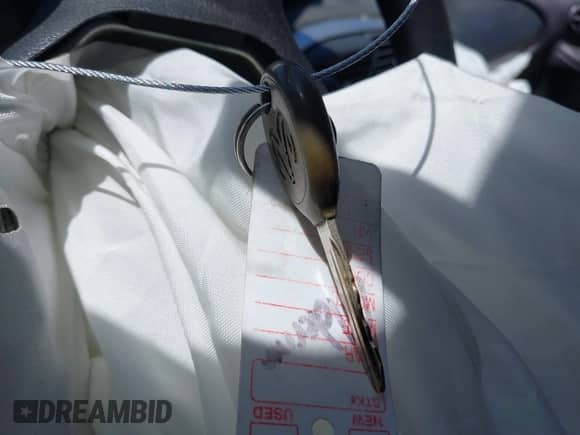 2004 Dodge Neon SXT z VIN 1B3ES56C44D580657, wystawiony jako IAAI lot #42137299 z przebiegiem 138 918 mil mil oraz . Historia ofert i sprzedaży dostępna na DreamBid. Obrazek 11.