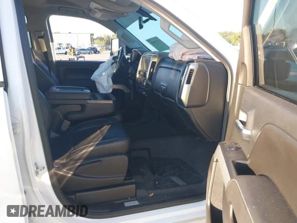 ✅ 2017 Chevrolet Silverado 2500HD LT • VIN: 1GC1KVEG8HF128707 • Lot: 41795885. Listed on IAAI with 192,048 mi. Free auction sales archive from the USA and detailed vehicle history report at DreamBid. Image 5.