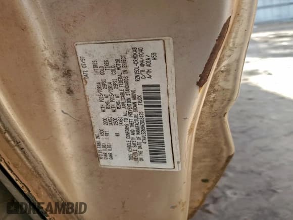 ✅ 1998 Toyota Tacoma • VIN: 4TAVL52N9WZ018435 • Lot: 94808945. Wystawiony na Copart z przebiegiem Nie podano. Bezpłatny archiwum sprzedaży aukcyjnych z USA i szczegółowy raport historii pojazdu na DreamBid. Zdjęcie 12.