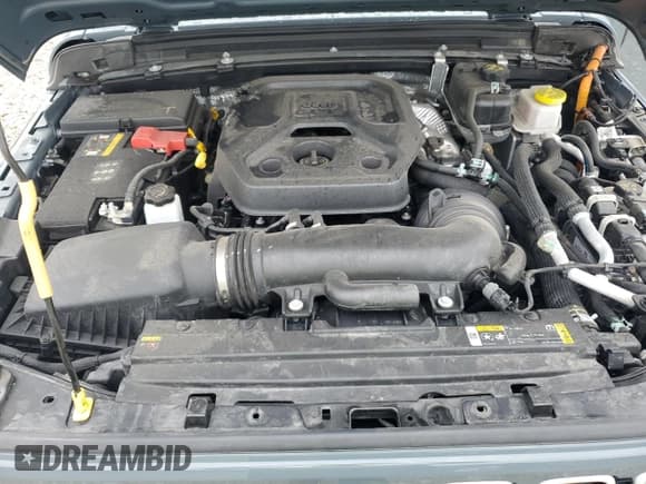 ✅ 2024 Jeep Wrangler Sahara • VIN: 1C4RJXP60RW187595 • Лот: 64458875. Опубликован ранее на Copart с пробегом 18 792 миль. Бесплатный доступ к архиву аукционных продаж из США и подробный отчёт об истории автомобиля на DreamBid. Изображение 12.