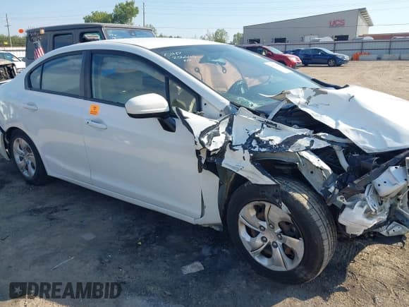 ✅ 2015 Honda Civic LX • VIN: 19XFB2F52FE122068 • Лот: 43362169. Опубликован ранее на IAAI с пробегом Не указан. Бесплатный доступ к архиву аукционных продаж из США и подробный отчёт об истории автомобиля на DreamBid. Изображение 13.