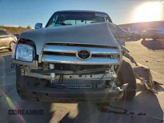 ✅ 2004 Toyota Tundra SR5 • VIN: 5TBRT341X4S452343 • Lot: 91418615. Listed on Copart with 212,232 mi. Free auction sales archive from the USA and detailed vehicle history report at DreamBid. Image 5.