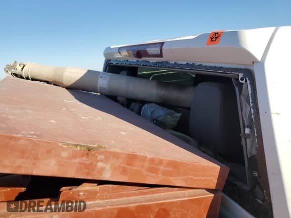 2022 Chevrolet Silverado 3500HD Work Truck z VIN 1GC4YSE79NF196522, wystawiony jako Copart lot #85439074 z przebiegiem Nie podano mil oraz Szkoda całkowita • Salvage title. Historia ofert i sprzedaży dostępna na DreamBid. Obrazek 12.