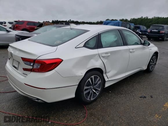 ✅ 2018 Honda Accord EX-L • VIN: 1HGCV3F60JA000444 • Lot: 81313344. Wystawiony na Copart z przebiegiem 141 593 mil. Bezpłatny archiwum sprzedaży aukcyjnych z USA i szczegółowy raport historii pojazdu na DreamBid. Zdjęcie 3.