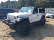 ✅ 2020 Jeep Wrangler Unlimited Freedom • VIN: 1C4HJXDN7LW113718 • Lot: 43242061. Wystawiony na IAAI z przebiegiem 81 609 mil. Bezpłatny archiwum sprzedaży aukcyjnych z USA i szczegółowy raport historii pojazdu na DreamBid. Zdjęcie 2.
