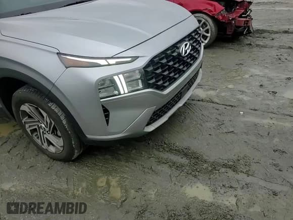 ✅ 2023 Hyundai Santa Fe SE • VIN: 5NMS1DAJ2PH599515 • Lot: 88449505. Wystawiony na Copart z przebiegiem 17 781 mil. Bezpłatny archiwum sprzedaży aukcyjnych z USA i szczegółowy raport historii pojazdu na DreamBid. Zdjęcie 11.