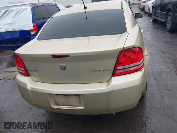 ✅ 2010 Dodge Avenger Express • VIN: 1B3CC1FB9AN196349 • Лот: 41442075. Опубликован ранее на IAAI с пробегом 66 659 миль. Бесплатный доступ к архиву аукционных продаж из США и подробный отчёт об истории автомобиля на DreamBid. Изображение 16.