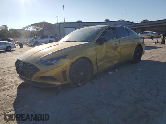✅ 2020 Hyundai Sonata SEL Plus • VIN: 5NPEJ4J28LH034866 • Лот: 82476135. Опубликован ранее на Copart с пробегом 98 952 миль. Бесплатный доступ к архиву аукционных продаж из США и подробный отчёт об истории автомобиля на DreamBid. Изображение 1.