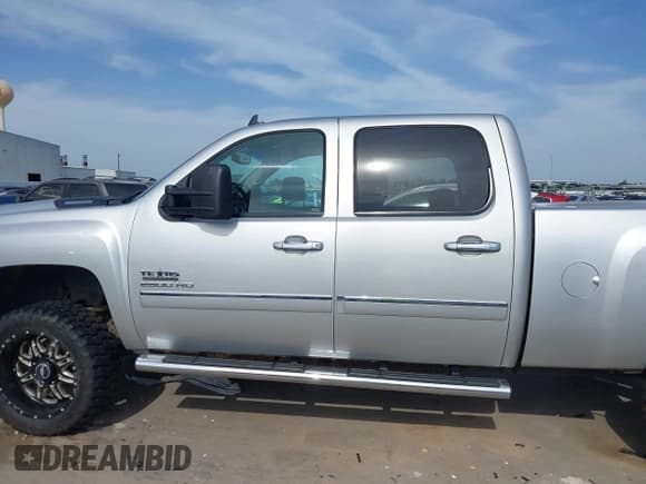 ✅ 2012 Chevrolet Silverado 2500HD LT • VIN: 1GC1KXC88CF213157 • Лот: 42269796. Опубликован ранее на IAAI с пробегом 94 459 миль. Бесплатный доступ к архиву аукционных продаж из США и подробный отчёт об истории автомобиля на DreamBid. Изображение 15.