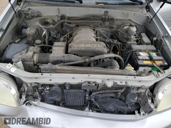 ✅ 2003 Toyota Sequoia Limited • VIN: 5TDBT48A43S196935 • Lot: 85520915. Wystawiony na Copart z przebiegiem 247 160 mil. Bezpłatny archiwum sprzedaży aukcyjnych z USA i szczegółowy raport historii pojazdu na DreamBid. Zdjęcie 12.