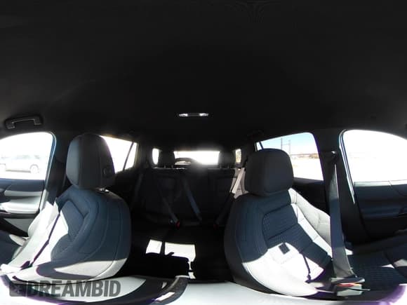 ✅ 2026 Chevrolet Equinox FWD LT • VIN: 3GNAXHEG4TL238341 • Лот: 43607005. Опубликован ранее на IAAI с пробегом 8 229 миль. Бесплатный доступ к архиву аукционных продаж из США и подробный отчёт об истории автомобиля на DreamBid. Изображение 18.