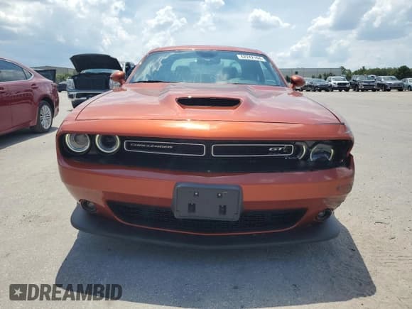 ✅ 2020 Dodge Challenger GT • VIN: 2C3CDZKG1LH247659 • Lot: 62242104. Wystawiony na Copart z przebiegiem 47 591 mil. Bezpłatny archiwum sprzedaży aukcyjnych z USA i szczegółowy raport historii pojazdu na DreamBid. Zdjęcie 5.