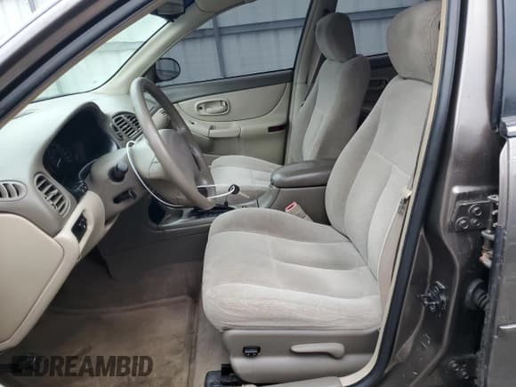 ✅ 2000 Oldsmobile Intrigue GX • VIN: 1G3WH52HXYF103020 • Lot: 41337285. Wystawiony na Copart z przebiegiem 143 182 mil. Bezpłatny archiwum sprzedaży aukcyjnych z USA i szczegółowy raport historii pojazdu na DreamBid. Zdjęcie 7.