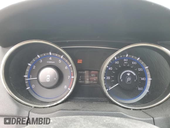 ✅ 2011 Hyundai Sonata SE • VIN: 5NPEC4ABXBH184891 • Lot: 67240255. Wystawiony na Copart z przebiegiem 102 668 mil. Bezpłatny archiwum sprzedaży aukcyjnych z USA i szczegółowy raport historii pojazdu na DreamBid. Zdjęcie 9.