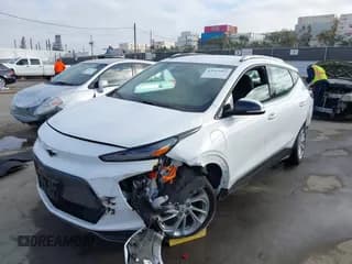 ✅ 2023 Chevrolet Bolt EUV LT • VIN: 1G1FY6S05P4185466 • Лот: 43563452. Опубликован ранее на IAAI с пробегом 24 260 миль. Бесплатный доступ к архиву аукционных продаж из США и подробный отчёт об истории автомобиля на DreamBid. Изображение 2.