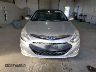 2011 Hyundai Sonata Hybrid z VIN KMHEC4A41BA002810, wystawiony jako Copart lot #86480695 z przebiegiem 131 183 mil mil oraz Szkoda całkowita • Salvage title. Historia ofert i sprzedaży dostępna na DreamBid. Obrazek 5.