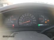 ✅ 1999 Toyota Tacoma • VIN: 4TANL42N7XZ414164 • Lot: 91167605. Wystawiony na Copart z przebiegiem 204 133 mil. Bezpłatny archiwum sprzedaży aukcyjnych z USA i szczegółowy raport historii pojazdu na DreamBid. Zdjęcie 9.