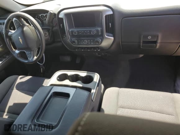 ✅ 2017 Chevrolet Silverado 1500 LT • VIN: 3GCUKREC9HG388209 • Лот: 68931834. Опубликован ранее на Copart с пробегом 60 138 миль. Бесплатный доступ к архиву аукционных продаж из США и подробный отчёт об истории автомобиля на DreamBid. Изображение 8.