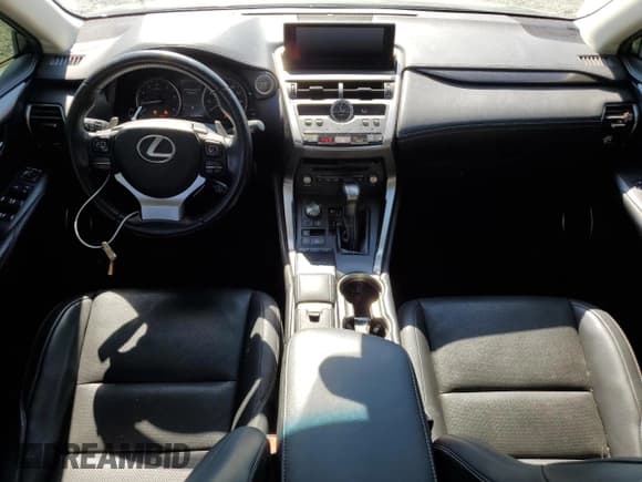 ✅ 2018 Lexus NX 300 • VIN: JTJBARBZ2J2175889 • Lot: 85679725. Wystawiony na Copart z przebiegiem 107 007 mil. Bezpłatny archiwum sprzedaży aukcyjnych z USA i szczegółowy raport historii pojazdu na DreamBid. Zdjęcie 8.