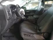 ✅ 2020 Chevrolet Silverado 1500 LT • VIN: 3GCPWCED6LG344099 • Lot: 73780964. Wystawiony na Copart z przebiegiem 63 317 mil. Bezpłatny archiwum sprzedaży aukcyjnych z USA i szczegółowy raport historii pojazdu na DreamBid. Zdjęcie 7.