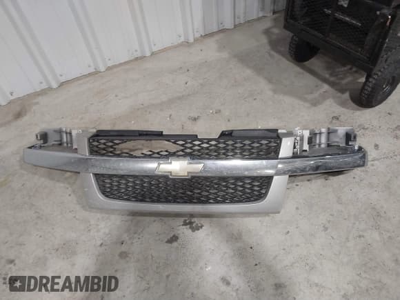 ✅ 2006 Chevrolet Colorado 1LT • VIN: 1GCDT196568189325 • Lot: 41592953. Listed on IAAI with 186,880 mi. Free auction sales archive from the USA and detailed vehicle history report at DreamBid. Image 12.