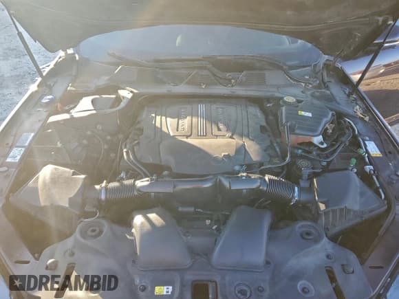 ✅ 2016 Jaguar XJ Portfolio • VIN: SAJWJ2GD3G8V99663 • Lot: 96608005. Wystawiony na Copart z przebiegiem 92 910 mil. Bezpłatny archiwum sprzedaży aukcyjnych z USA i szczegółowy raport historii pojazdu na DreamBid. Zdjęcie 11.