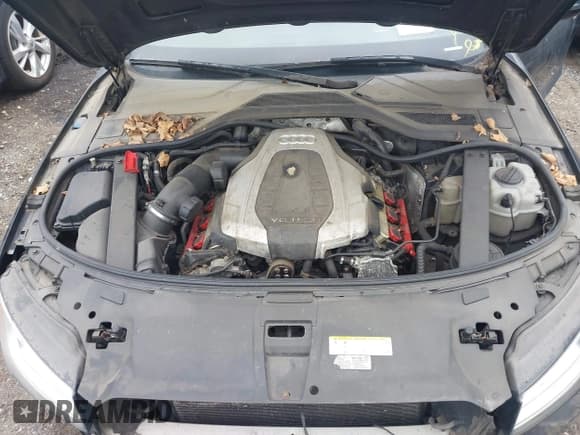 ✅ 2016 Audi A8 3.0T • VIN: WAU34AFD9GN002101 • Лот: 42720508. Опубликован ранее на IAAI с пробегом Не указан. Бесплатный доступ к архиву аукционных продаж из США и подробный отчёт об истории автомобиля на DreamBid. Изображение 10.