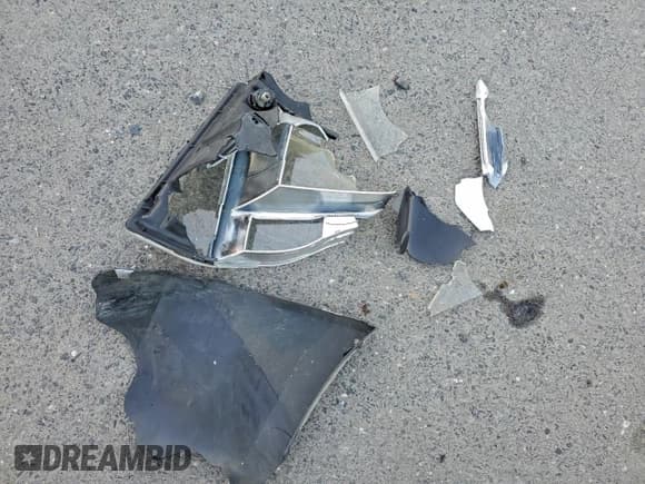 ✅ 2010 Ford Expedition SSV • VIN: 1FMJU1G59AEB69465 • Lot: 94913175. Listed on Copart with 161,356 mi. Free auction sales archive from the USA and detailed vehicle history report at DreamBid. Image 13.