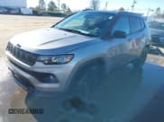 ✅ 2022 Jeep Compass Latitude • VIN: 3C4NJCBB9NT187946 • Lot: 41675926. Listed on IAAI with 25,506 mi. Free auction sales archive from the USA and detailed vehicle history report at DreamBid. Image 2.