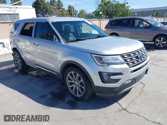 ✅ 2016 Ford Explorer Limited • VIN: 1FM5K7F81GGA77138 • Lot: 42374286. Wystawiony na IAAI z przebiegiem 130 697 mil. Bezpłatny archiwum sprzedaży aukcyjnych z USA i szczegółowy raport historii pojazdu na DreamBid. Zdjęcie 1.
