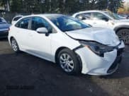 ✅ 2021 Toyota Corolla LE • VIN: 5YFEPMAE8MP259690 • Lot: 43554339. Wystawiony na IAAI z przebiegiem 59 889 mil. Bezpłatny archiwum sprzedaży aukcyjnych z USA i szczegółowy raport historii pojazdu na DreamBid. Zdjęcie 1.