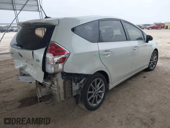 ✅ 2017 Toyota Prius Two • VIN: JTDZN3EU0HJ071095 • Lot: 41567524. Listed on IAAI with 46,892 mi. Free auction sales archive from the USA and detailed vehicle history report at DreamBid. Image 4.