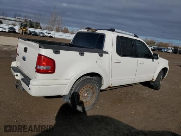 ✅ 2008 Ford Explorer Sport Trac Limited • VIN: 1FMEU53828UA22722 • Лот: 92000305. Опубликован ранее на Copart с пробегом 375 007 миль. Бесплатный доступ к архиву аукционных продаж из США и подробный отчёт об истории автомобиля на DreamBid. Изображение 3.