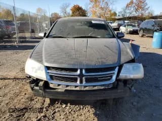 ✅ 2012 Dodge Avenger SXT • VIN: 1C3CDZCB4CN196507 • Lot: 77573564. Wystawiony na Copart z przebiegiem 143 526 mil. Bezpłatny archiwum sprzedaży aukcyjnych z USA i szczegółowy raport historii pojazdu na DreamBid. Zdjęcie 5.